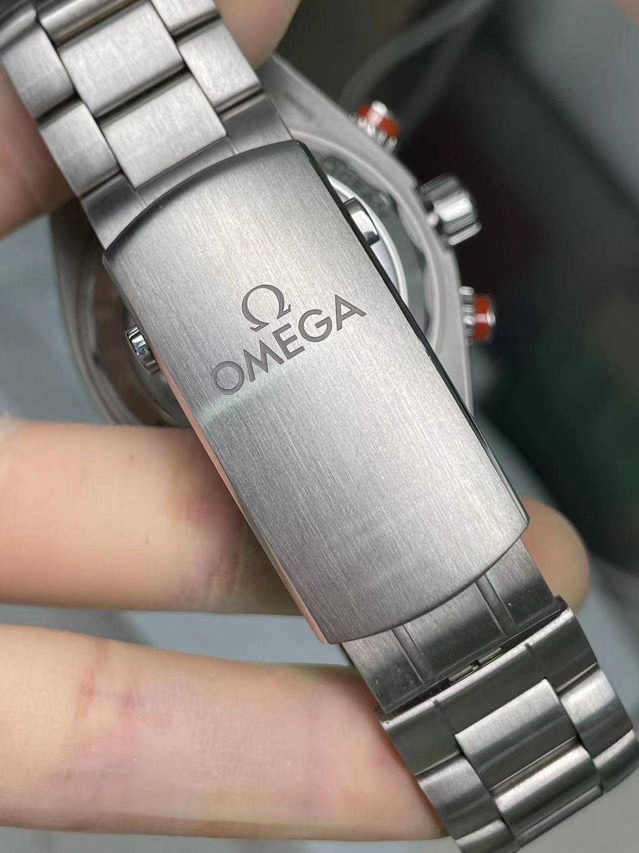Omega 215.30.46.51.99.001
