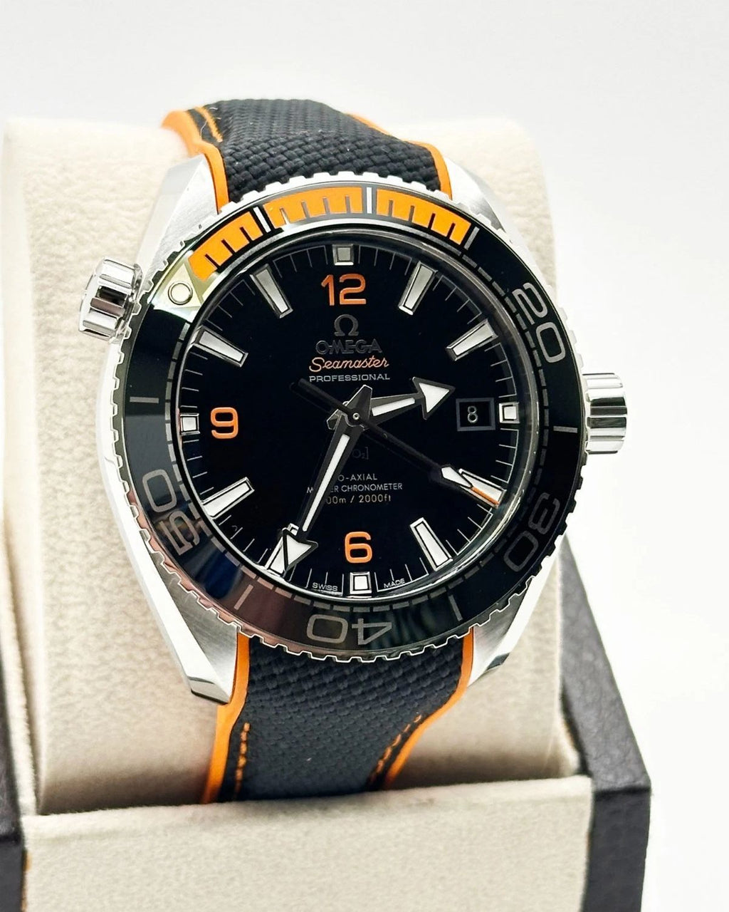 Omega 215.32.44.21.01.001