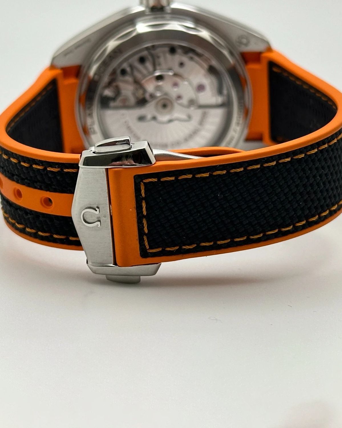 Omega 215.32.44.21.01.001