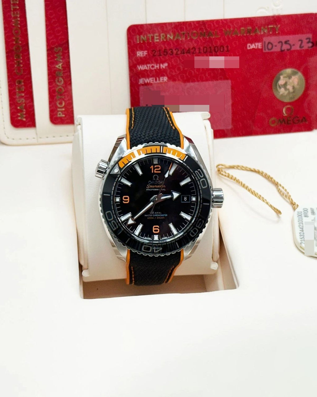 Omega 215.32.44.21.01.001