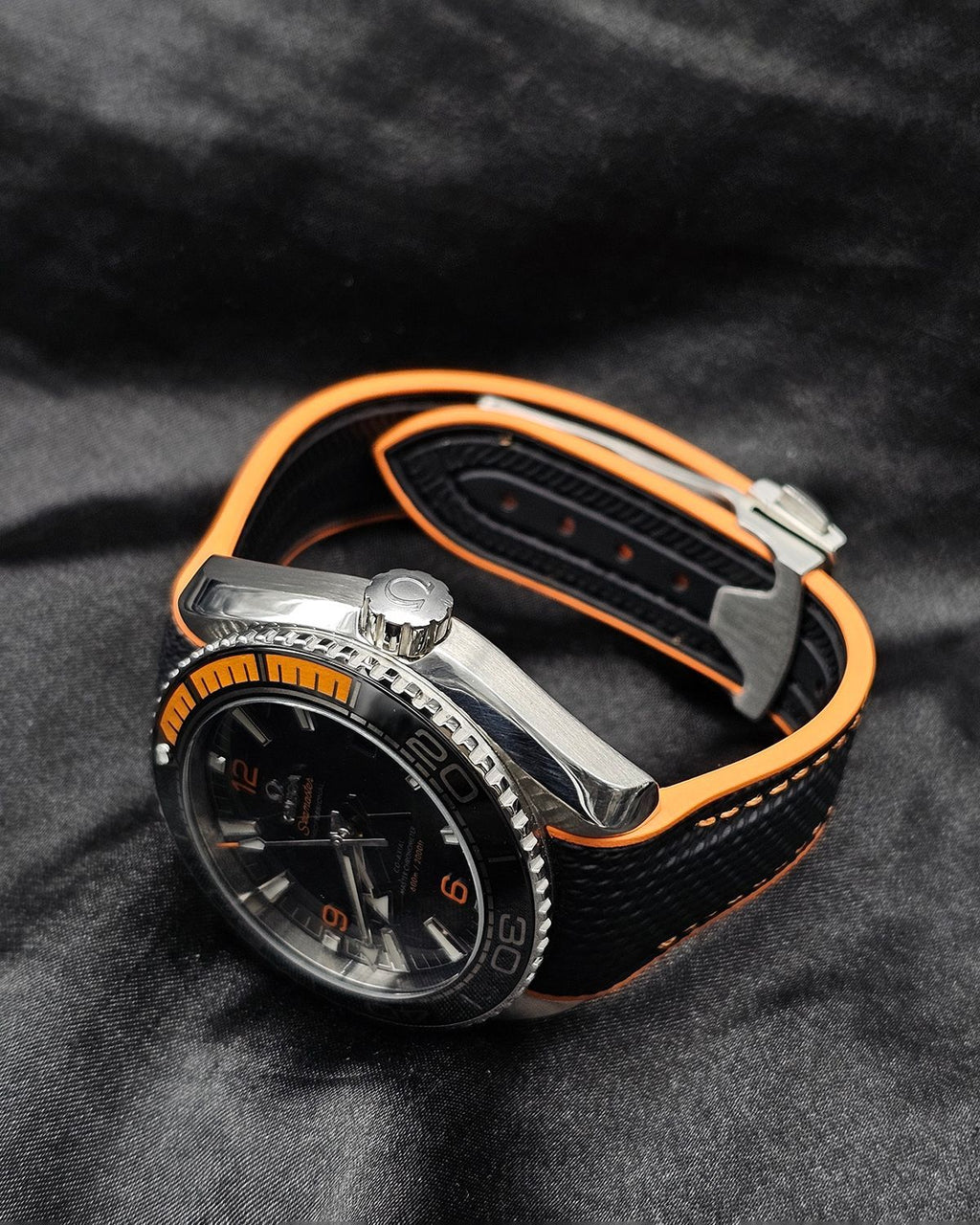 Omega 215.32.44.21.01.001