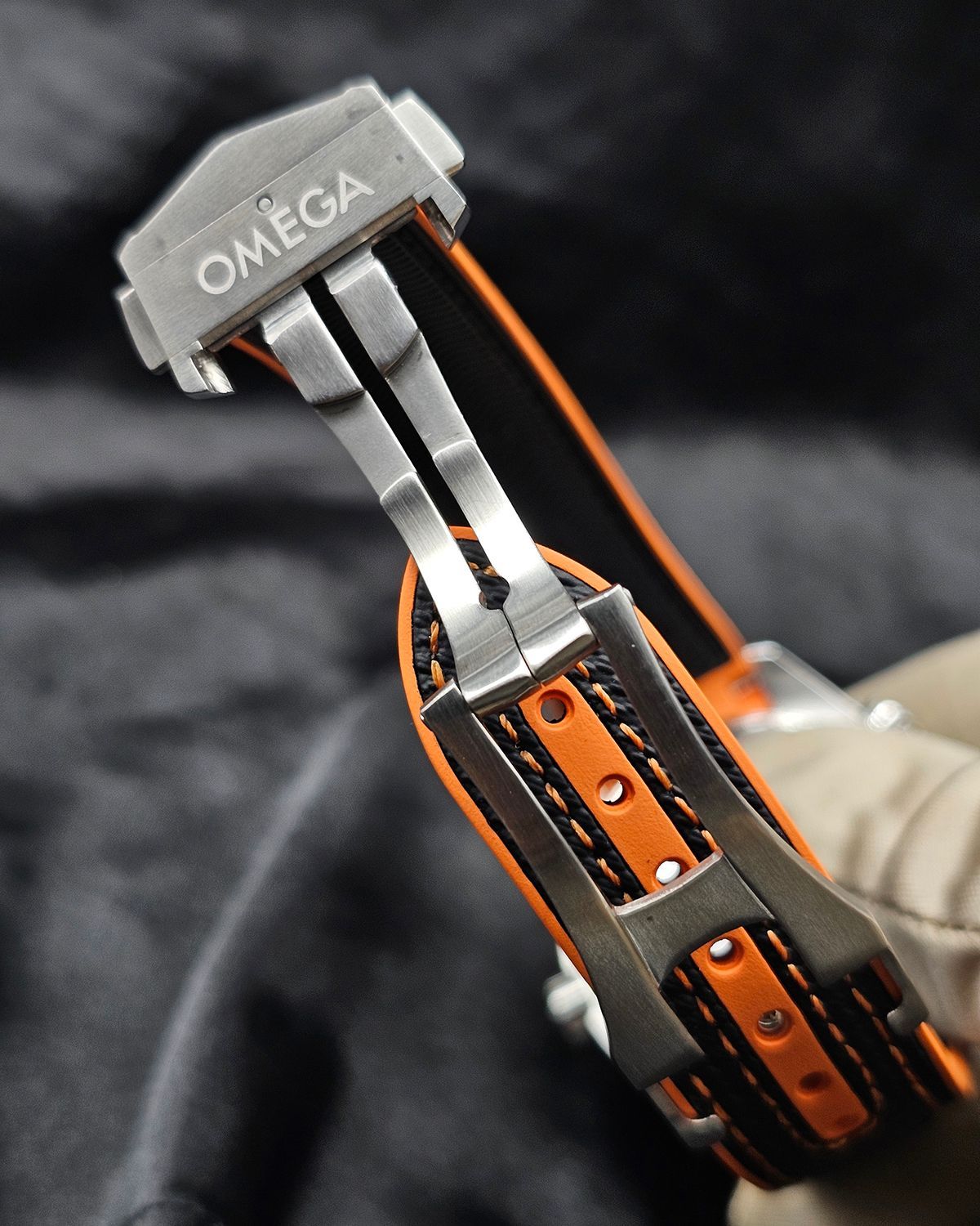 Omega 215.32.44.21.01.001