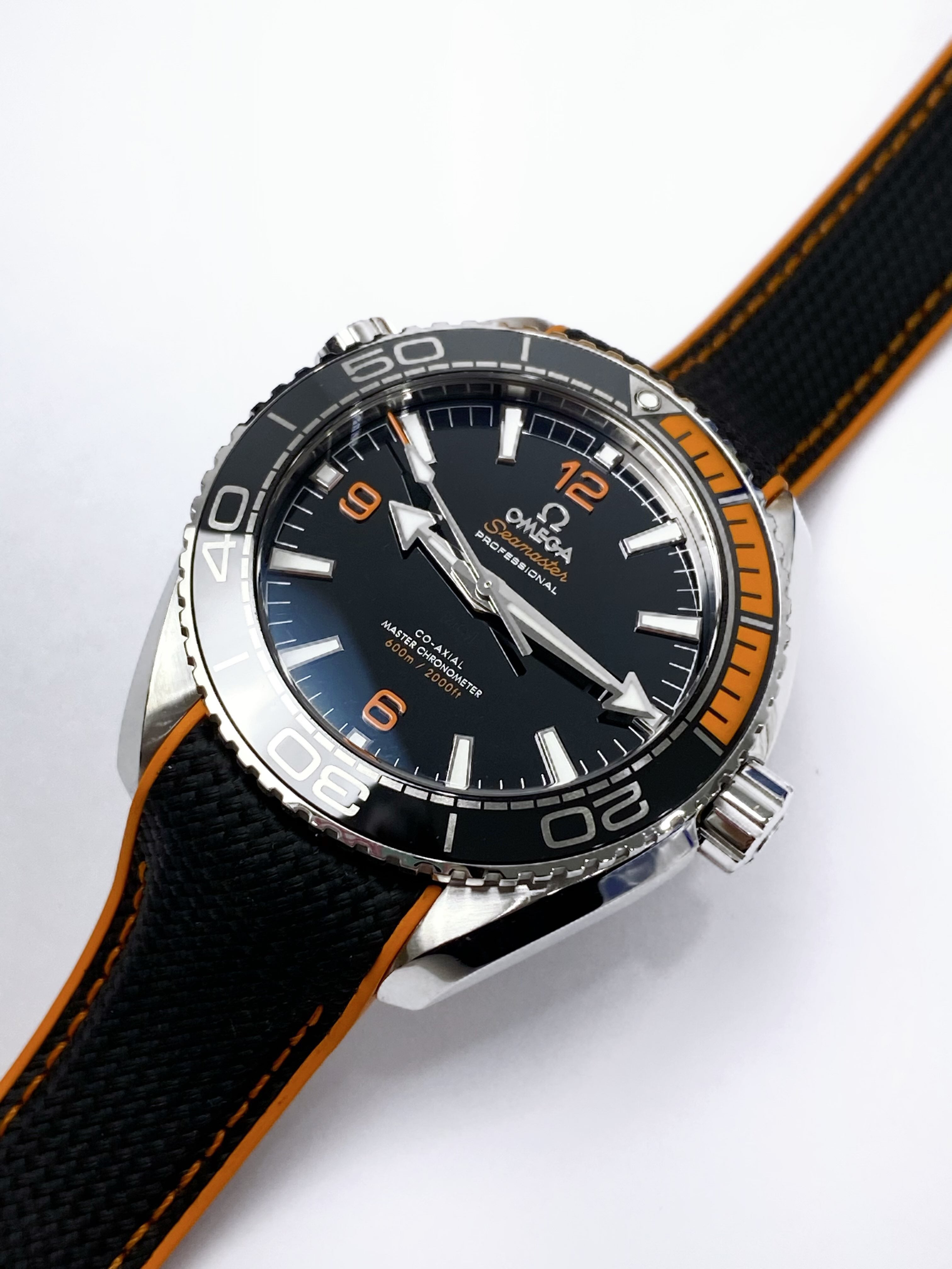 Omega 215.32.44.21.01.001