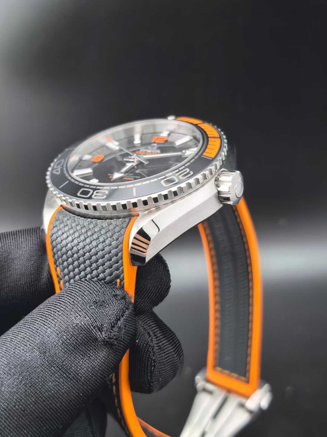 Omega 215.32.44.21.01.001