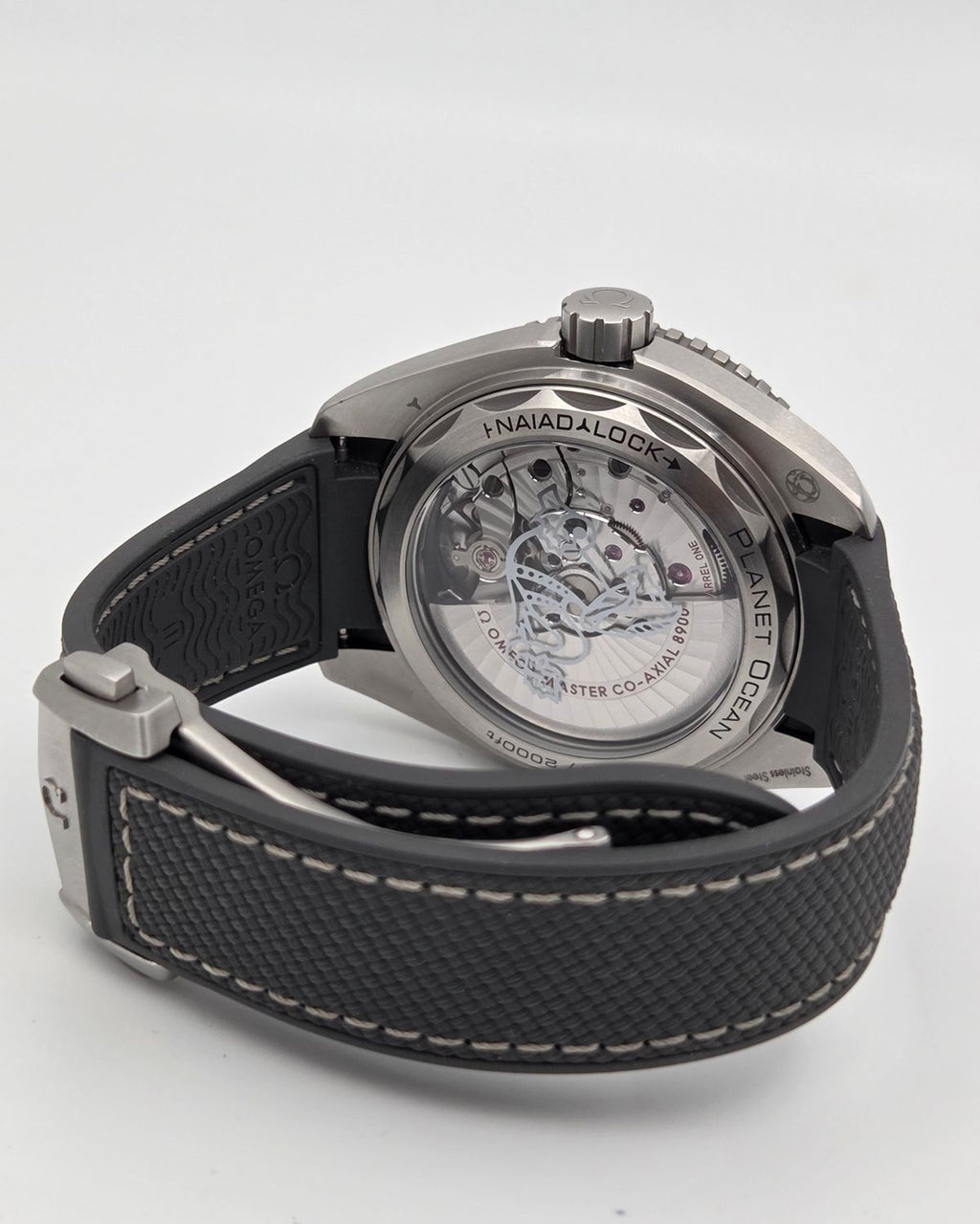 Omega 215.32.44.21.01.002