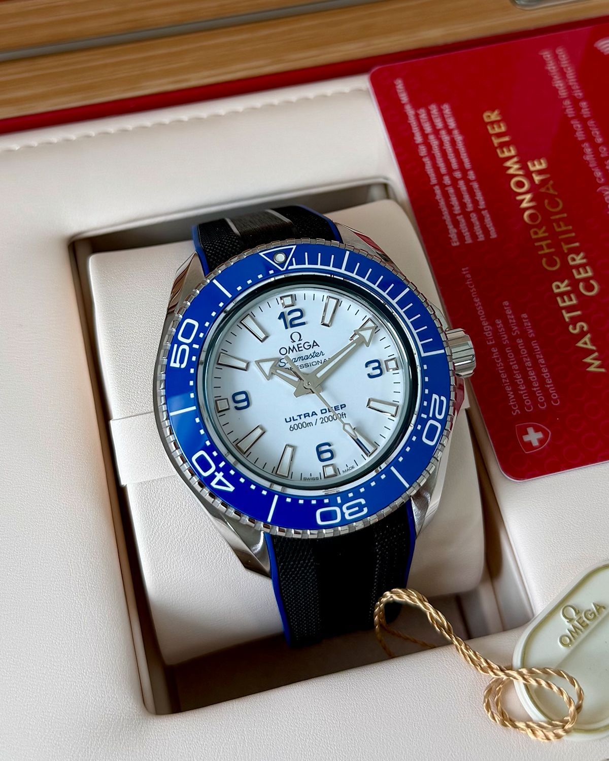 Omega 215.32.46.21.04.001