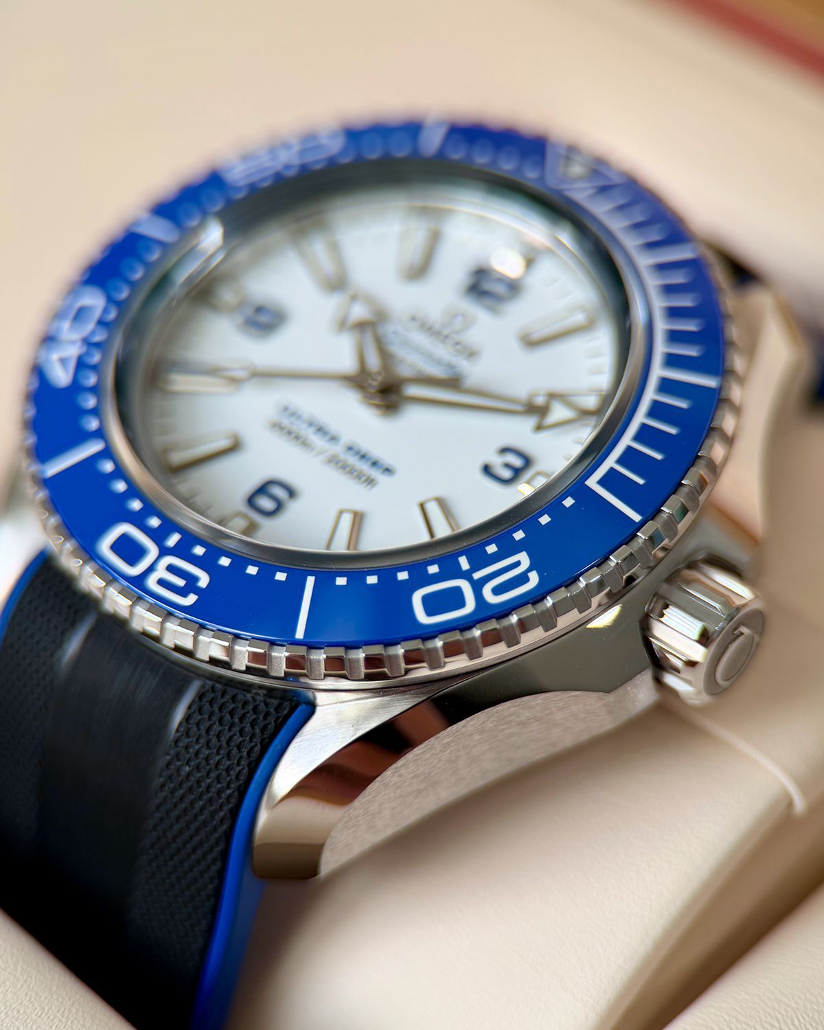 Omega 215.32.46.21.04.001