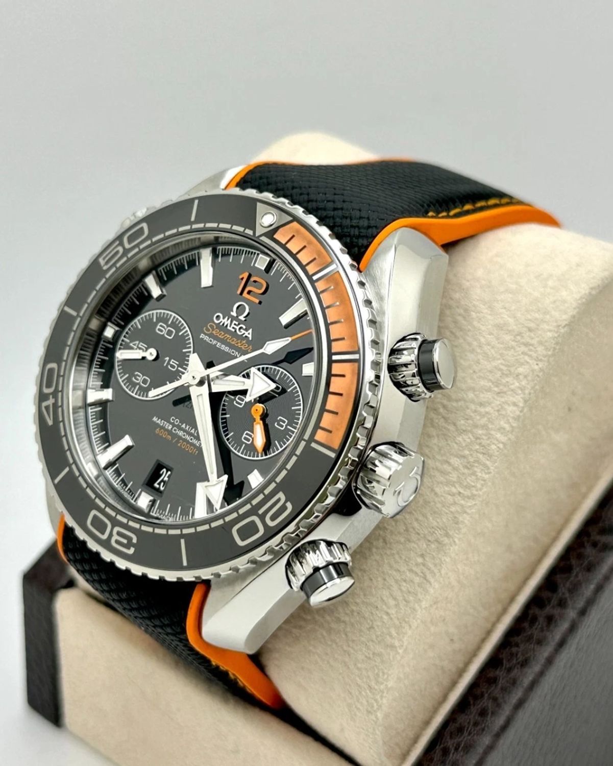 Omega 215.32.46.51.01.001