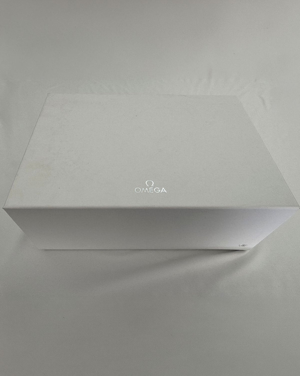 Omega 215.33.40.20.01.001