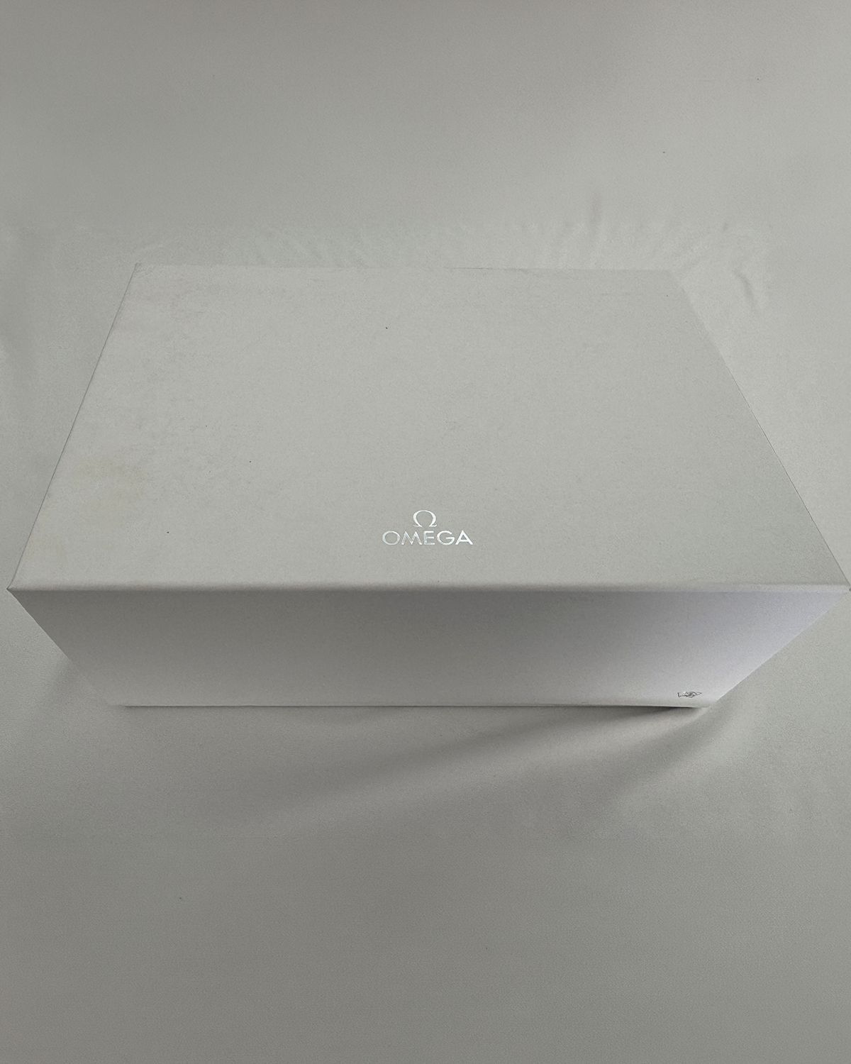 Omega 215.33.40.20.01.001