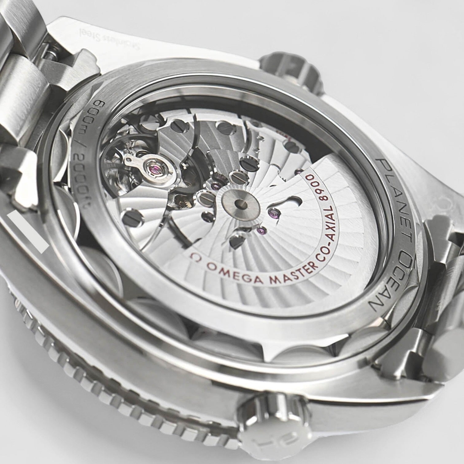 Omega 215.33.44.21.03.001
