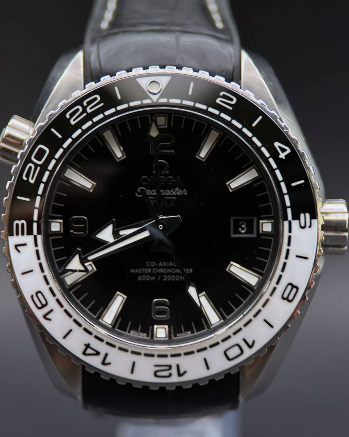 Omega 215.33.44.22.01.001