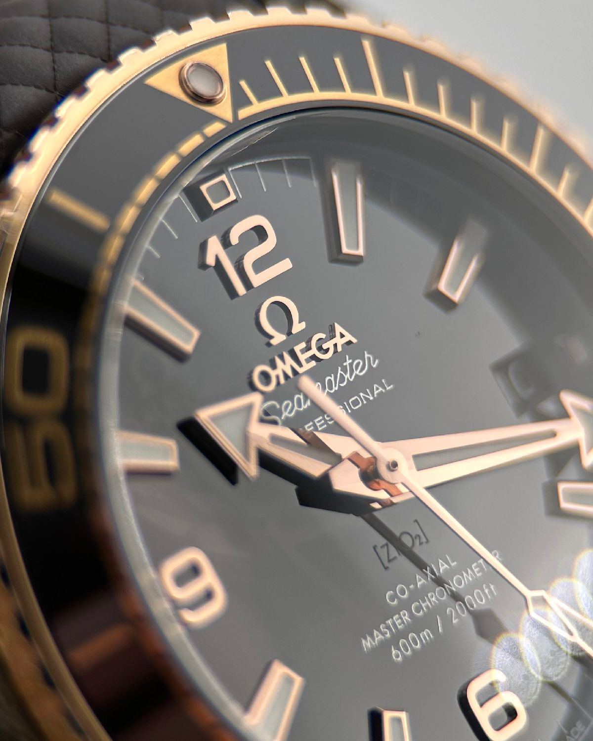 Omega 215.62.40.20.13.001