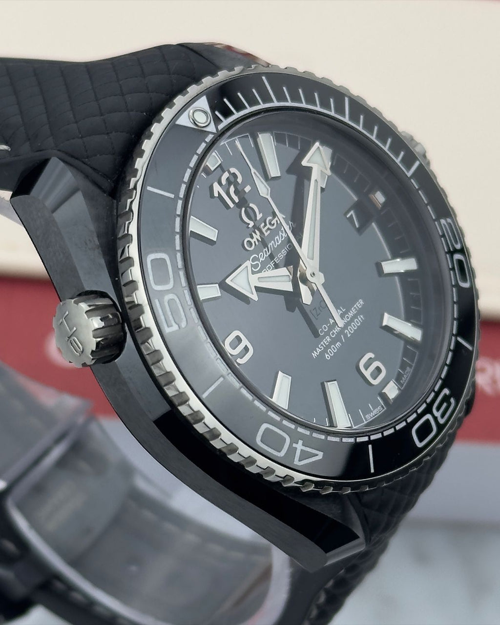 Omega 215.92.40.20.01.001