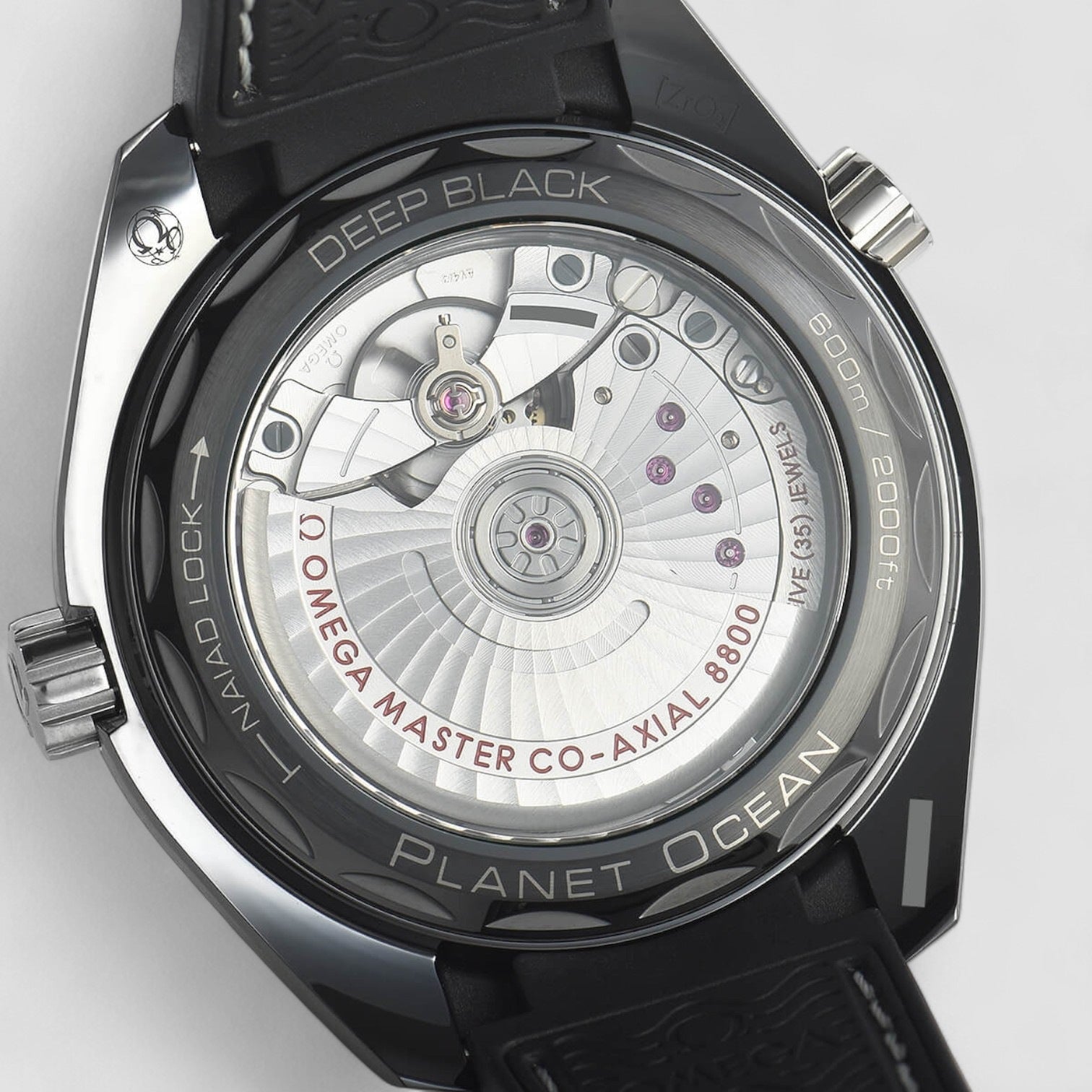 Omega 215.92.40.20.01.001