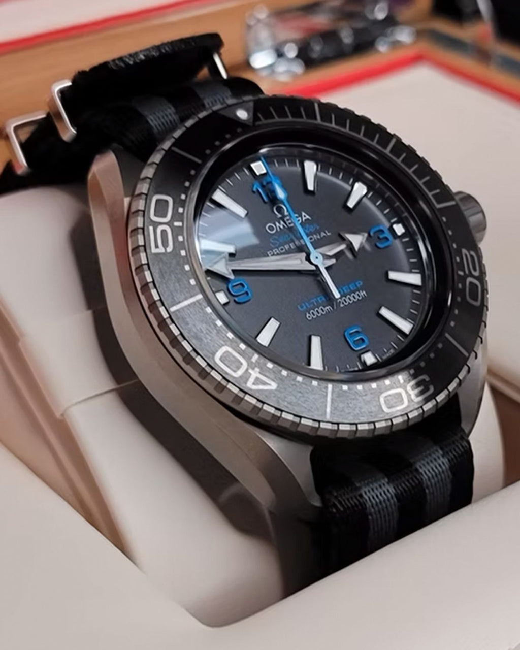 Omega 215.92.46.21.01.001