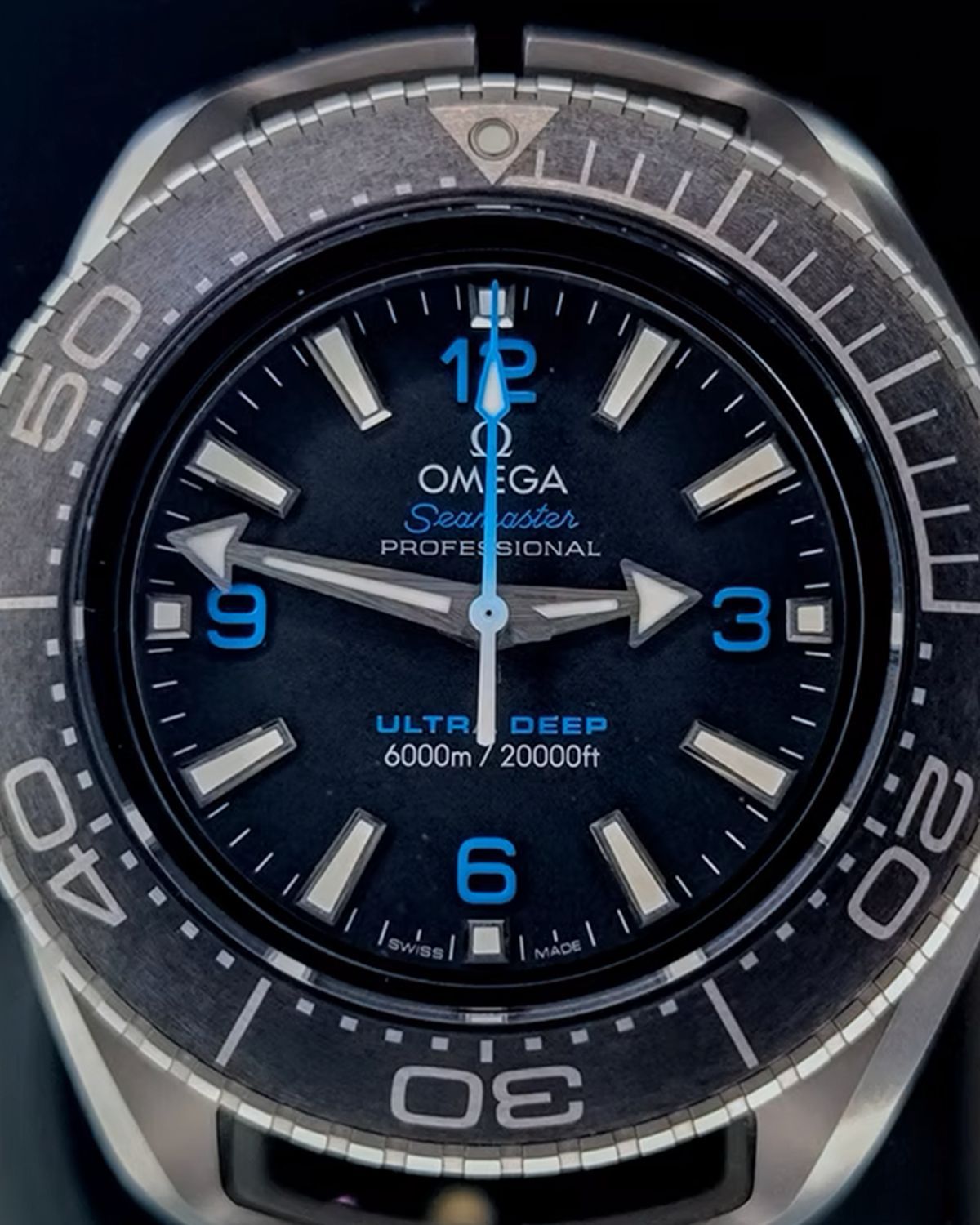 Omega 215.92.46.21.01.001
