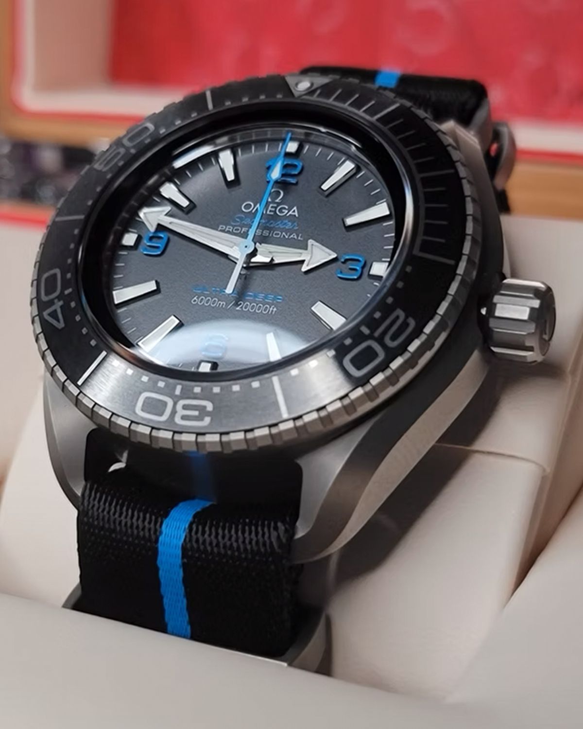 Omega 215.92.46.21.01.001
