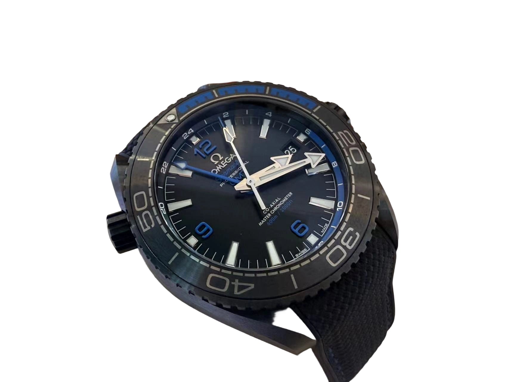 Omega 215.92.46.22.01.002