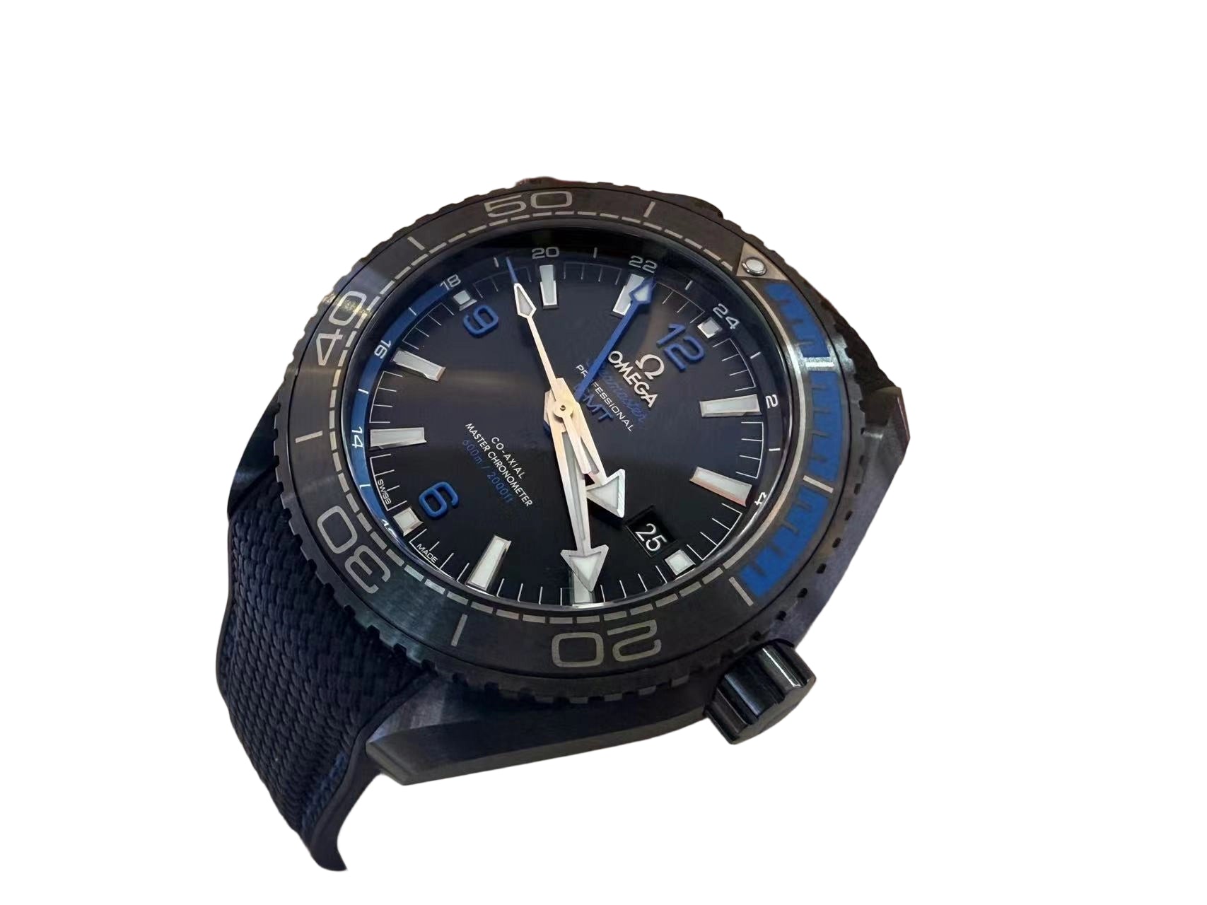 Omega 215.92.46.22.01.002