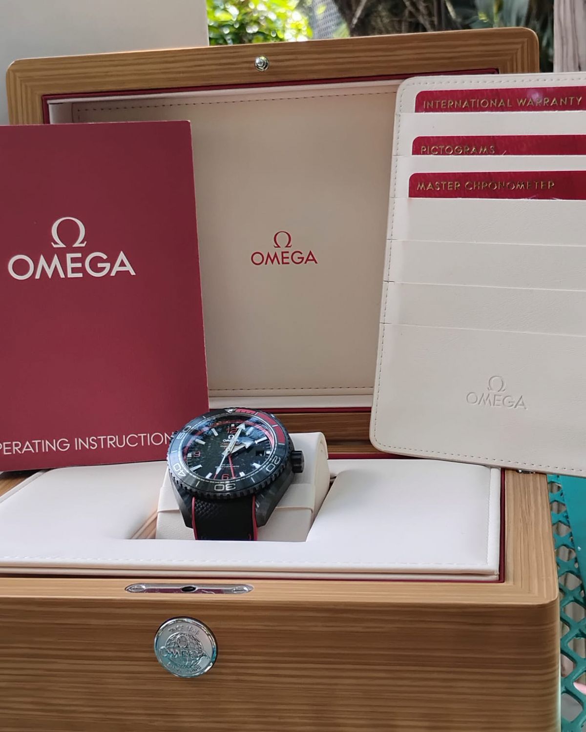 Omega 215.92.46.22.01.003