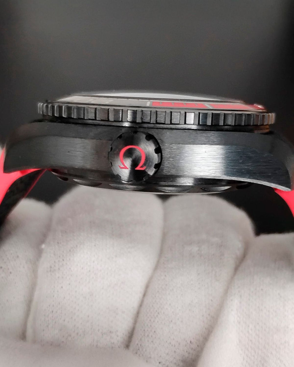 Omega 215.92.46.22.01.003