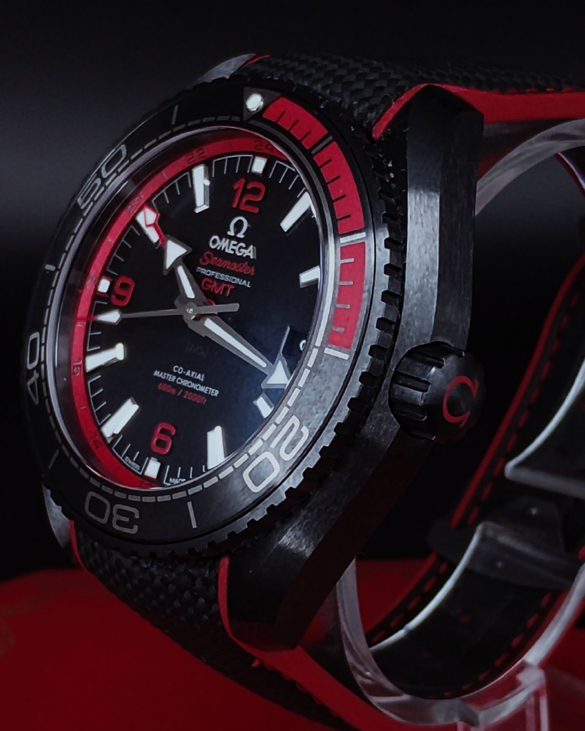 Omega 215.92.46.22.01.003
