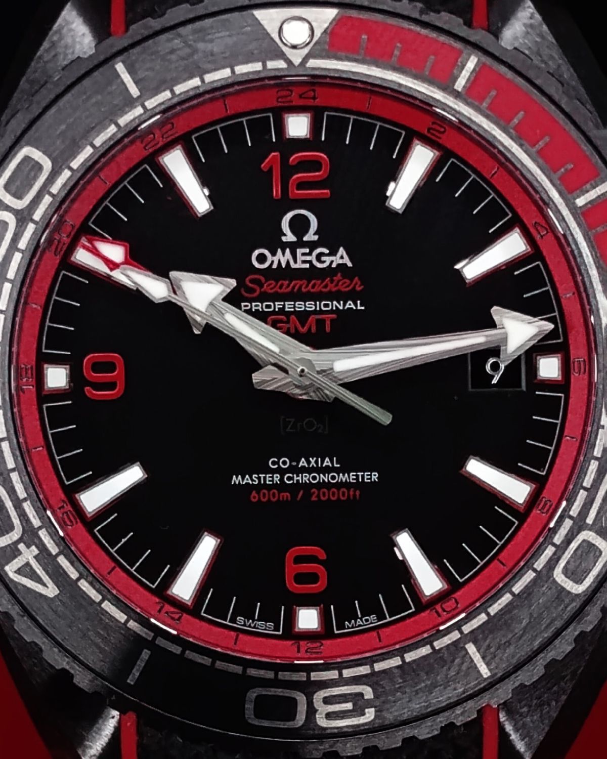Omega 215.92.46.22.01.003