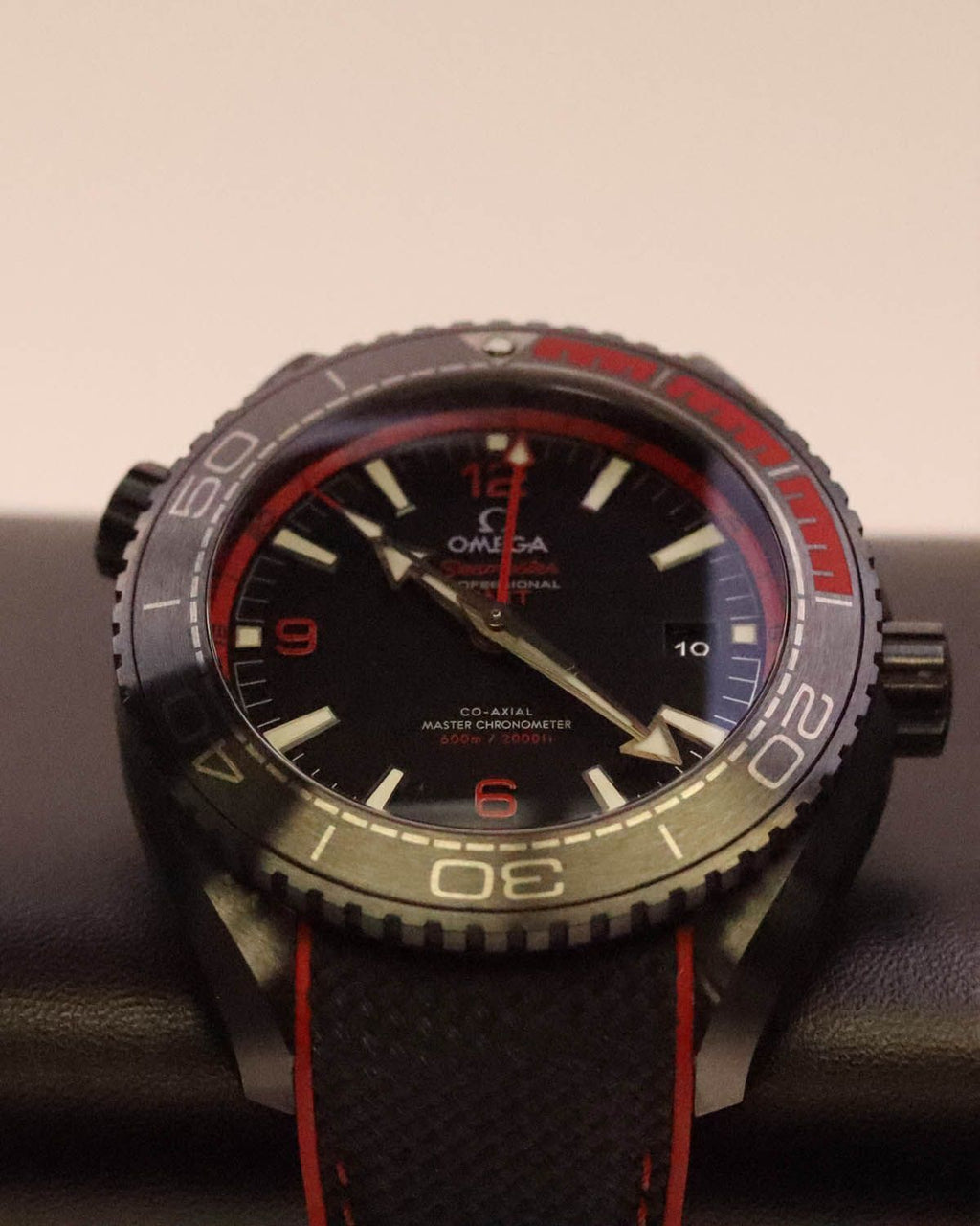 Omega 215.92.46.22.01.003