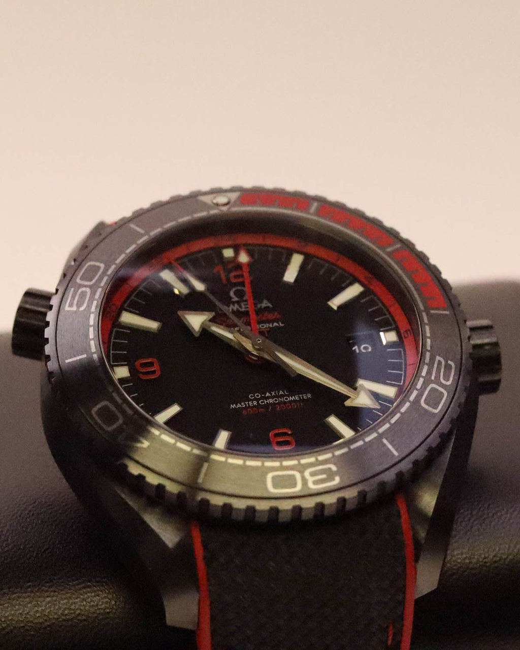Omega 215.92.46.22.01.003