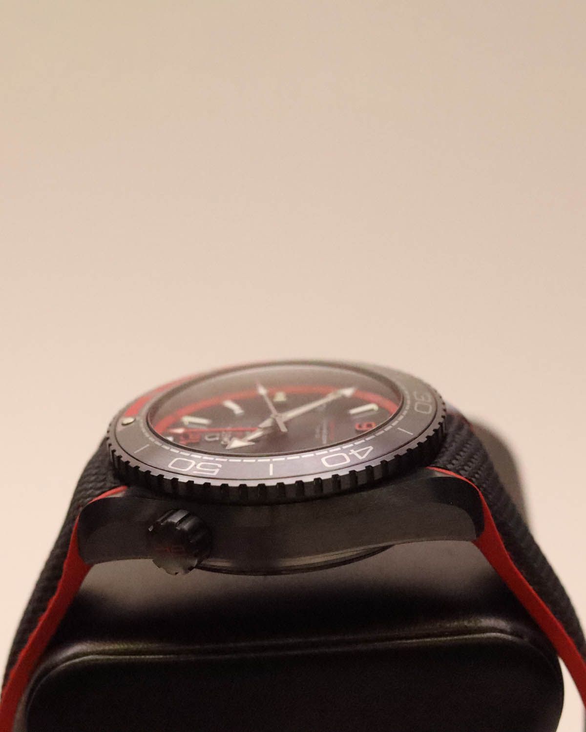 Omega 215.92.46.22.01.003