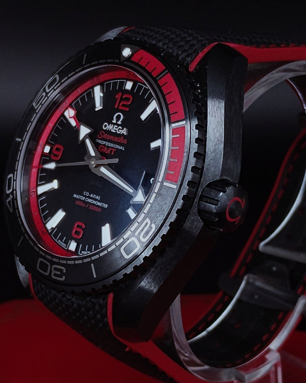 Omega 215.92.46.22.01.003