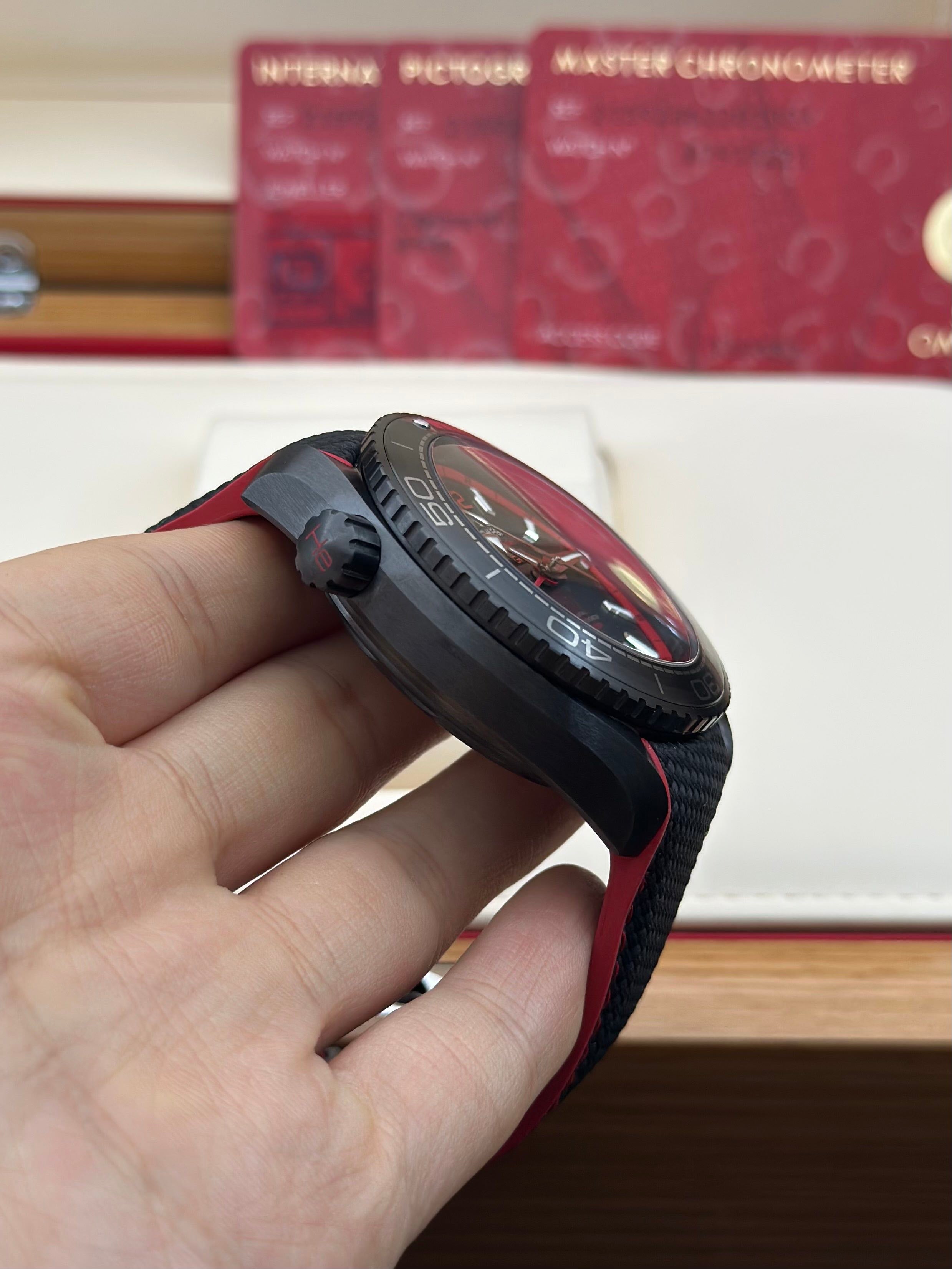 Omega 215.92.46.22.01.003