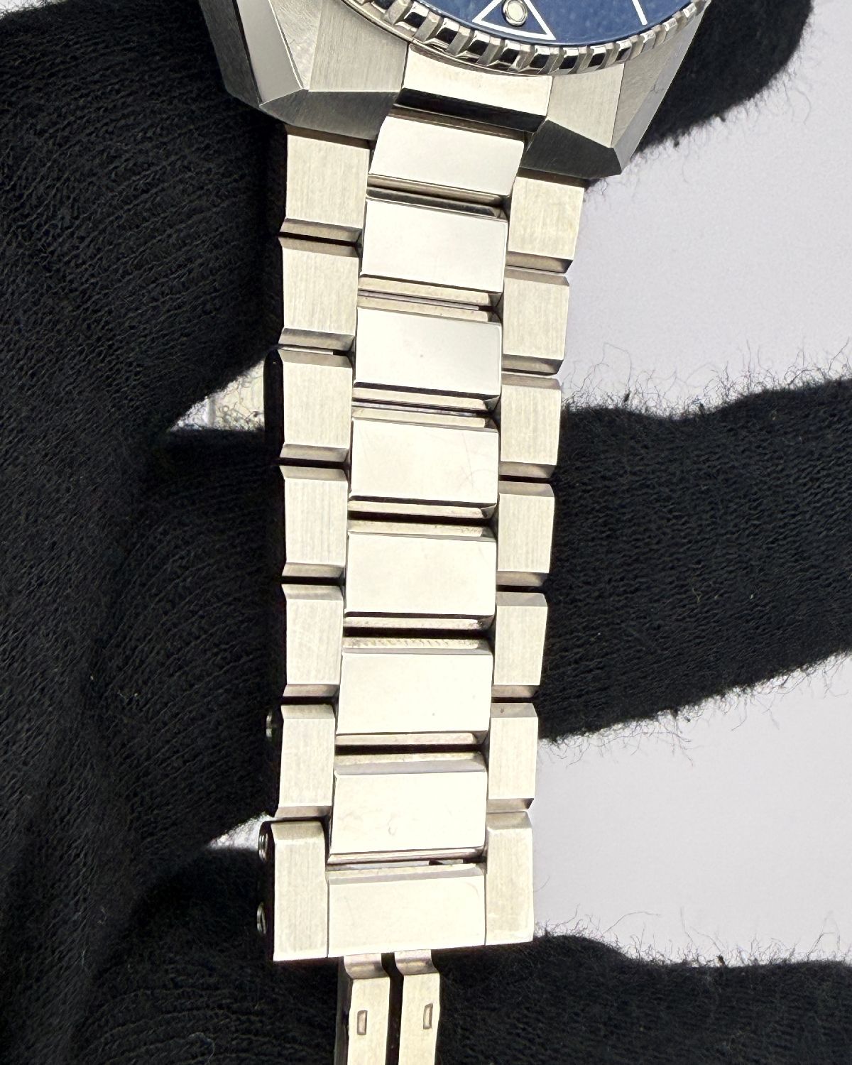 Omega 217.30.42.21.01.002