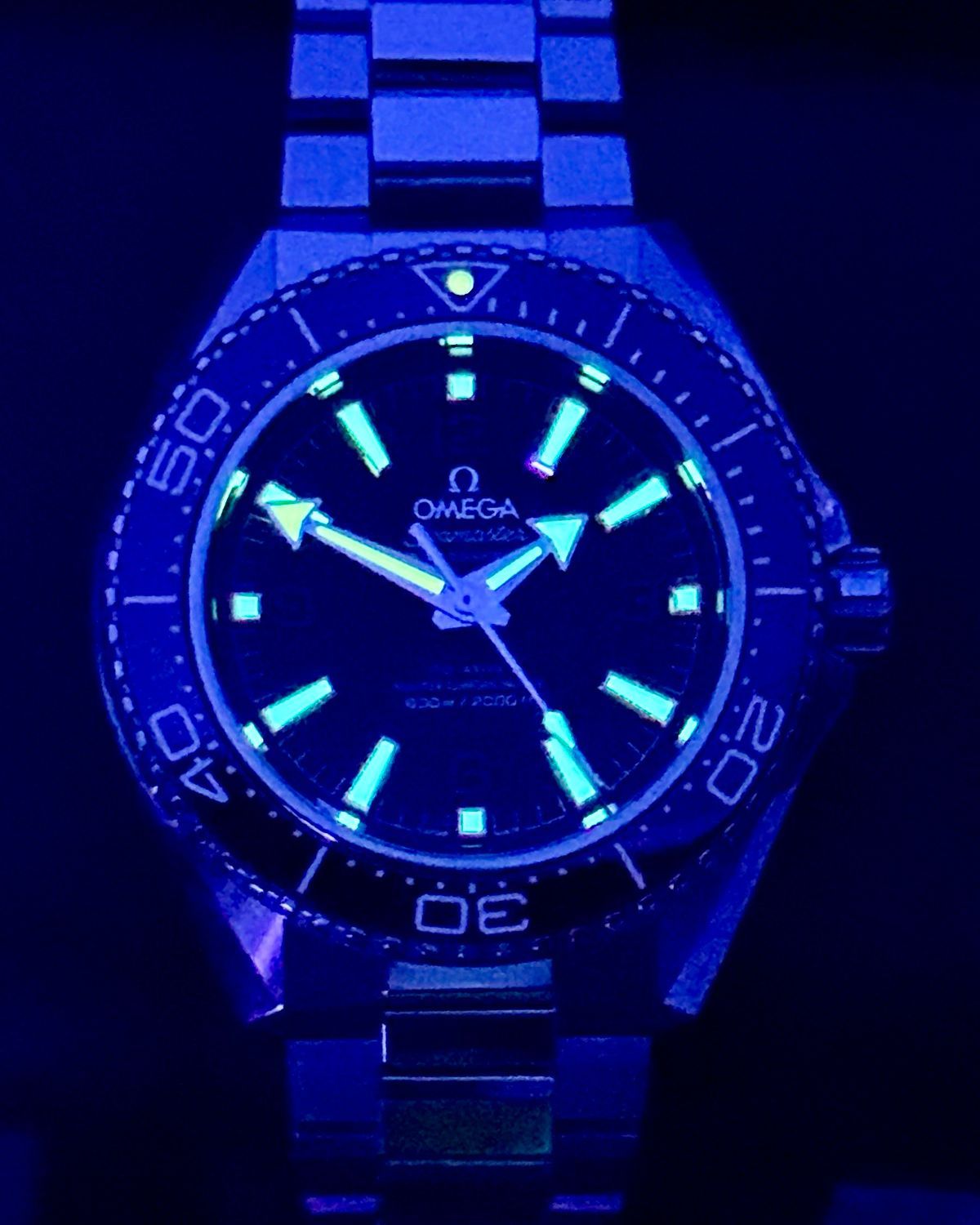 Omega 217.30.42.21.01.003