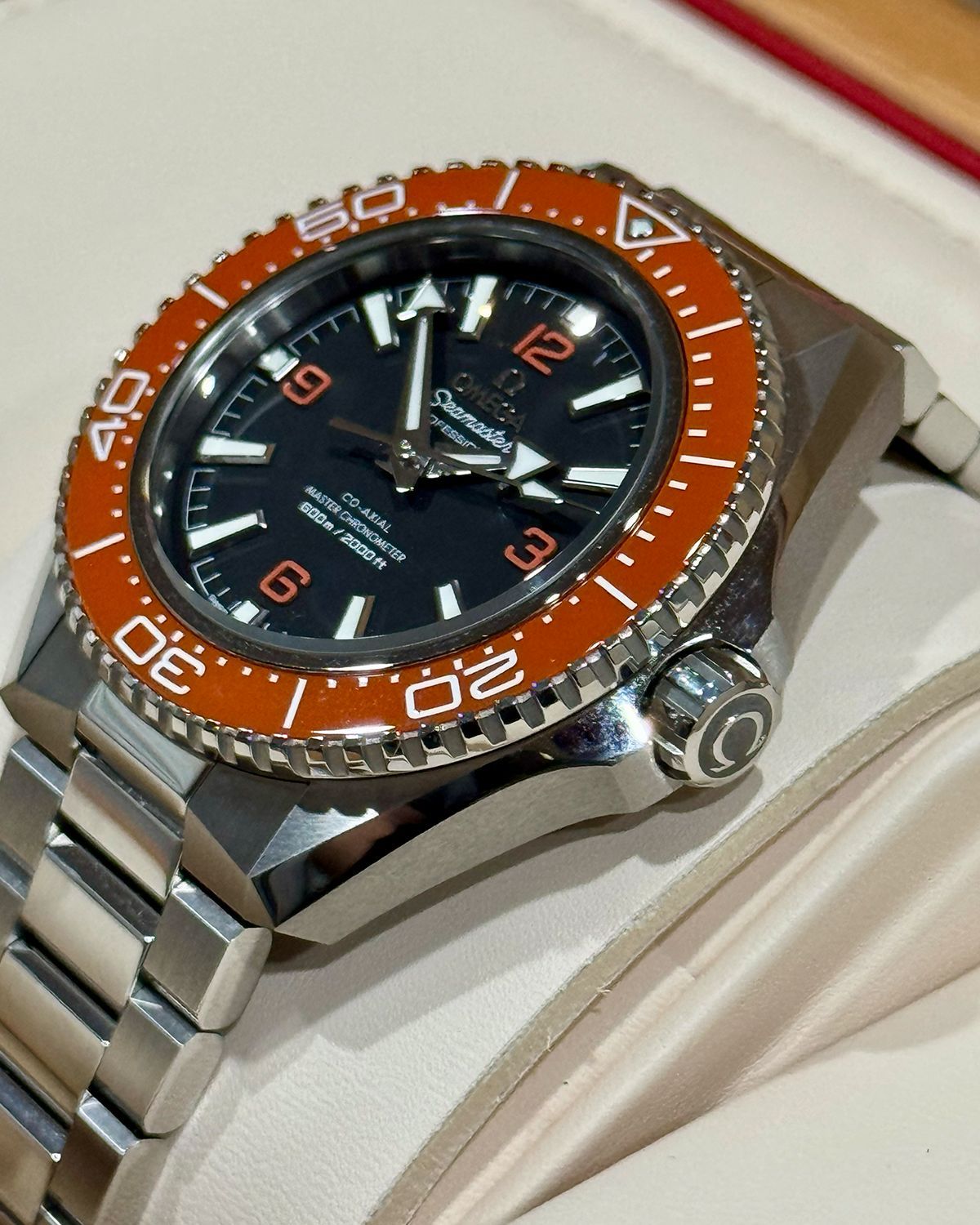 Omega 217.30.42.21.01.003