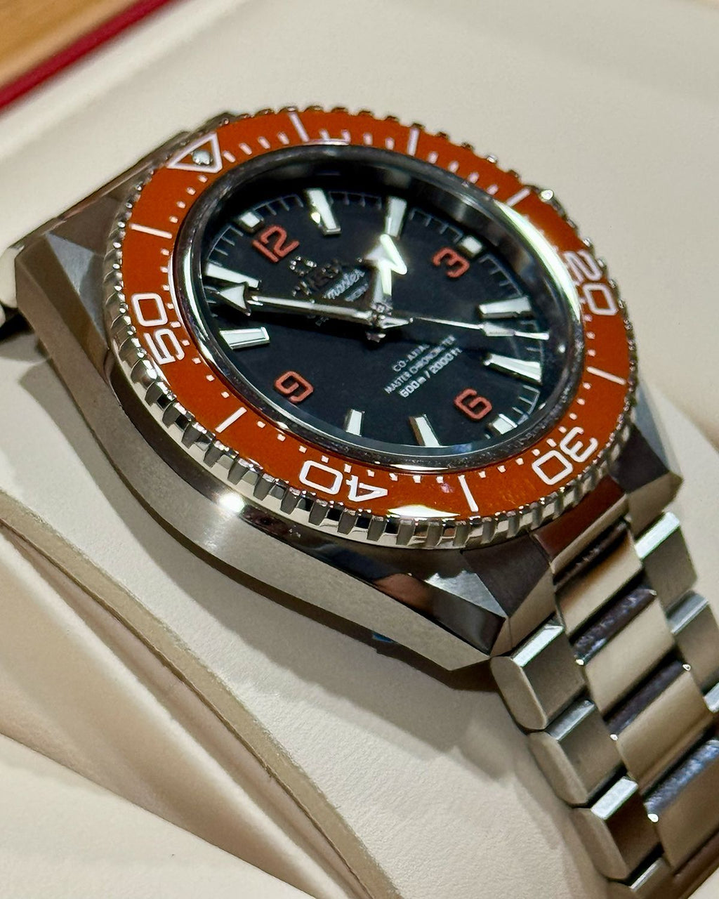 Omega 217.30.42.21.01.003