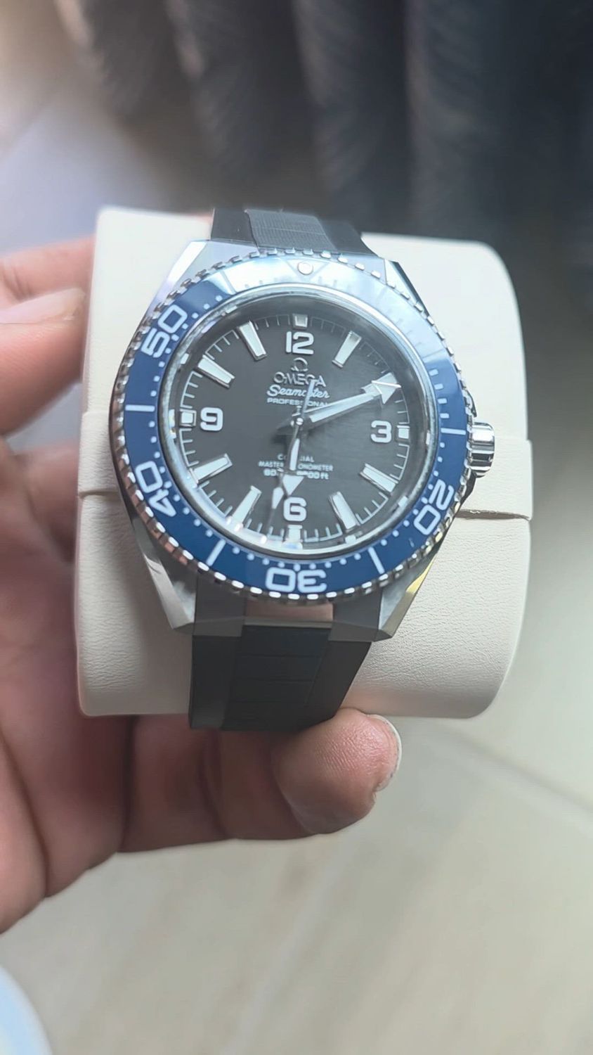 Omega 217.32.42.21.01.002