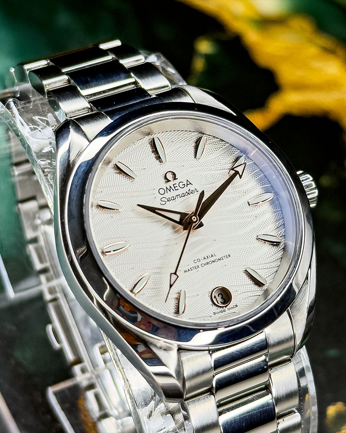 Omega 220.10.34.20.02.001