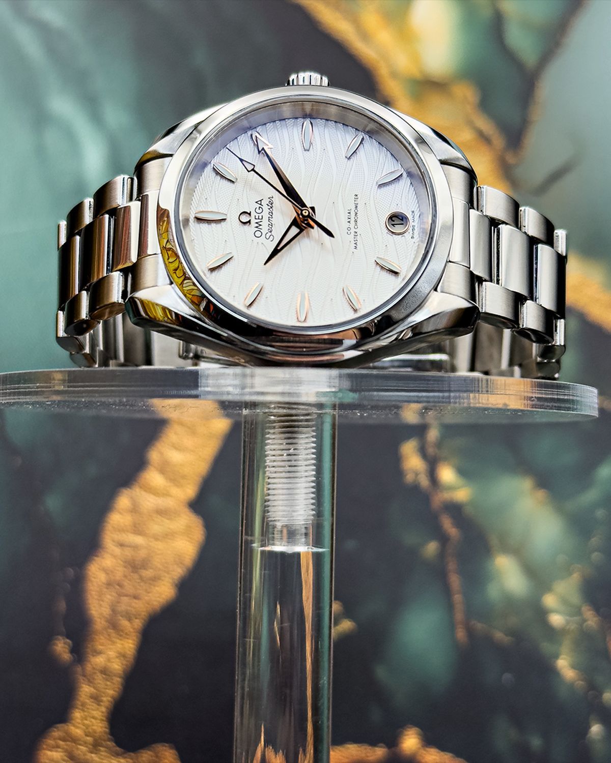 Omega 220.10.34.20.02.001