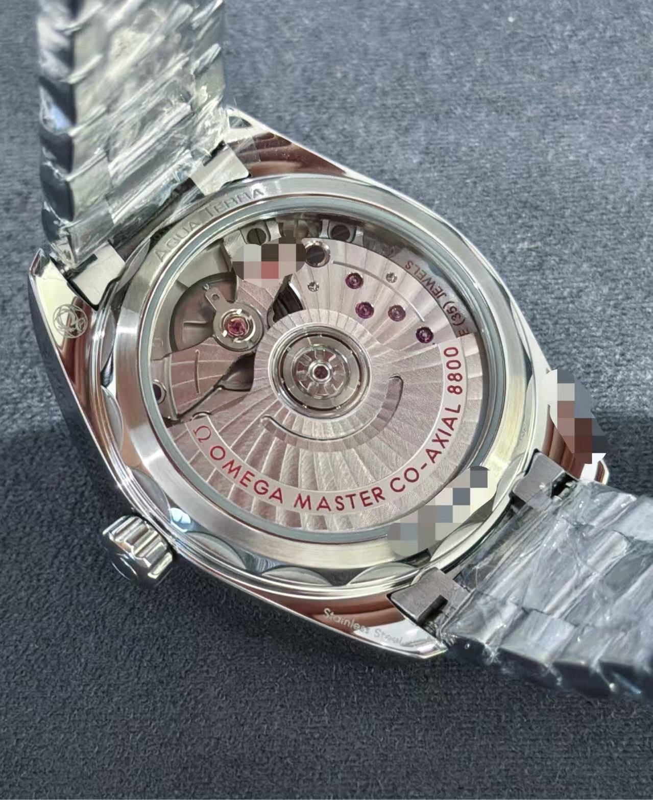 Omega 220.10.34.20.09.001