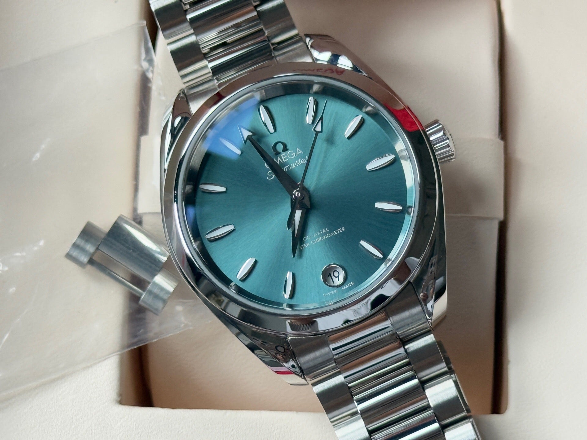 Omega 220.10.34.20.10.001