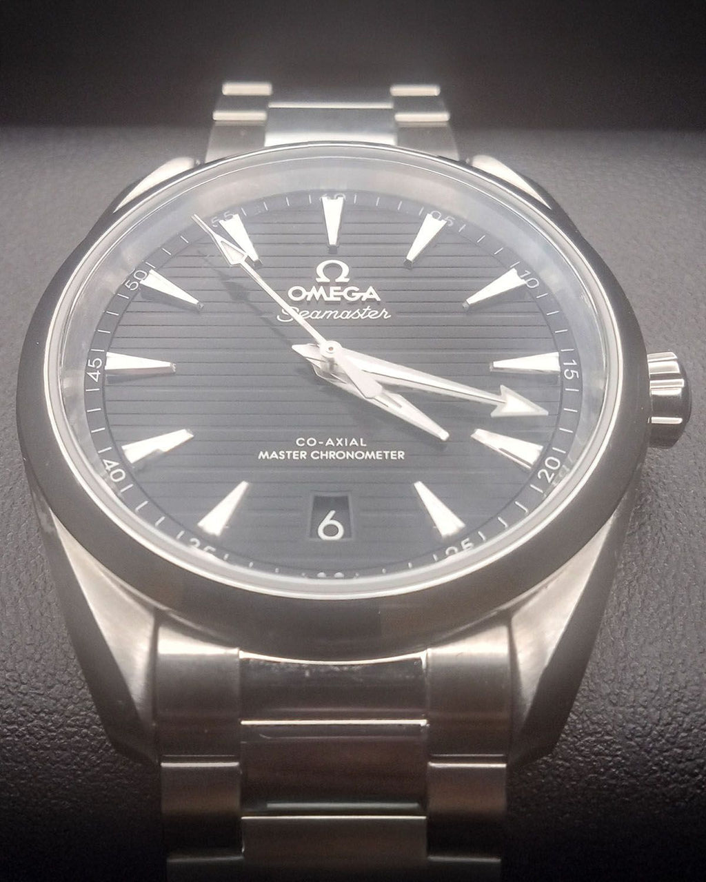 Omega 220.10.38.20.01.001