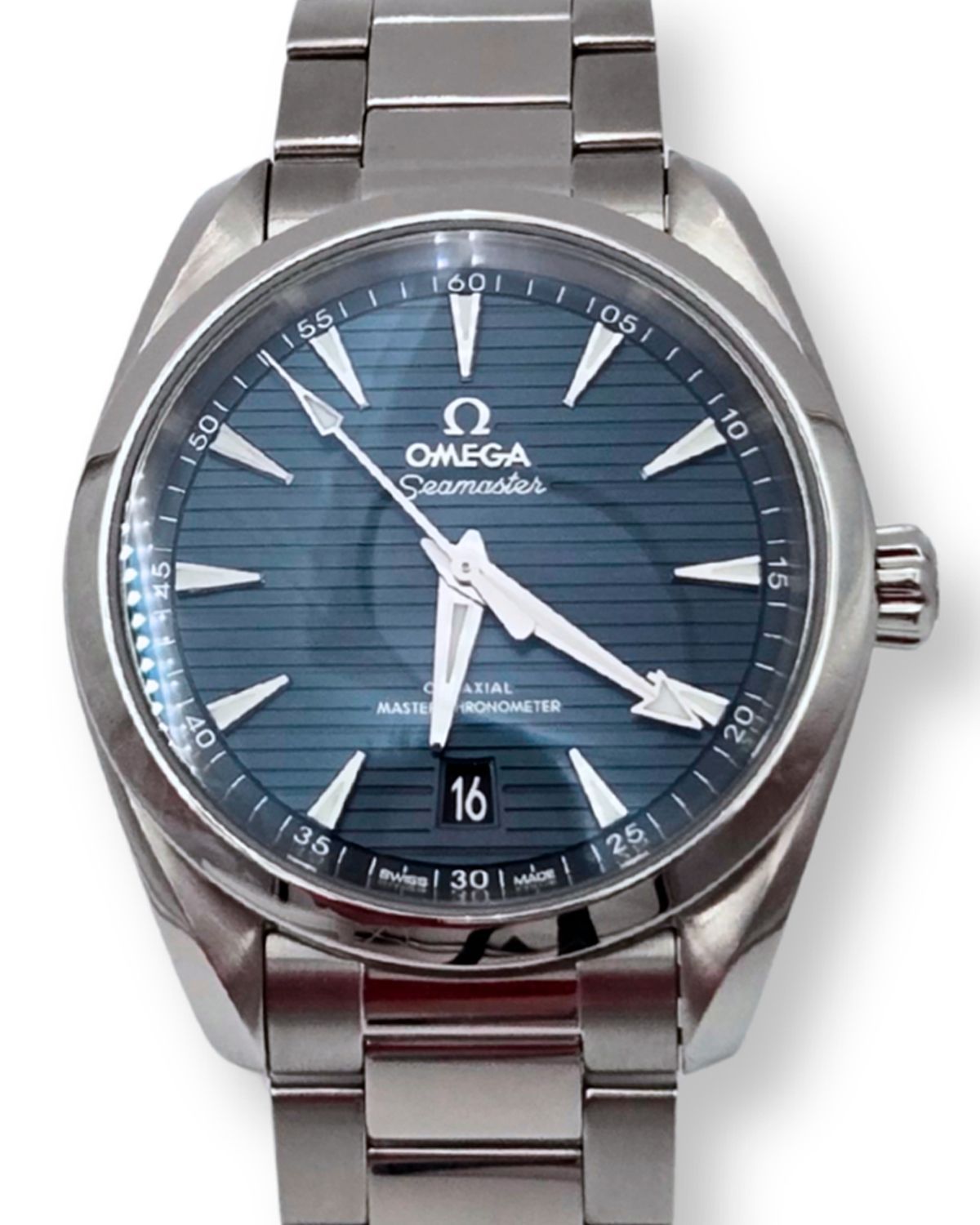 Omega 220.10.38.20.03.001