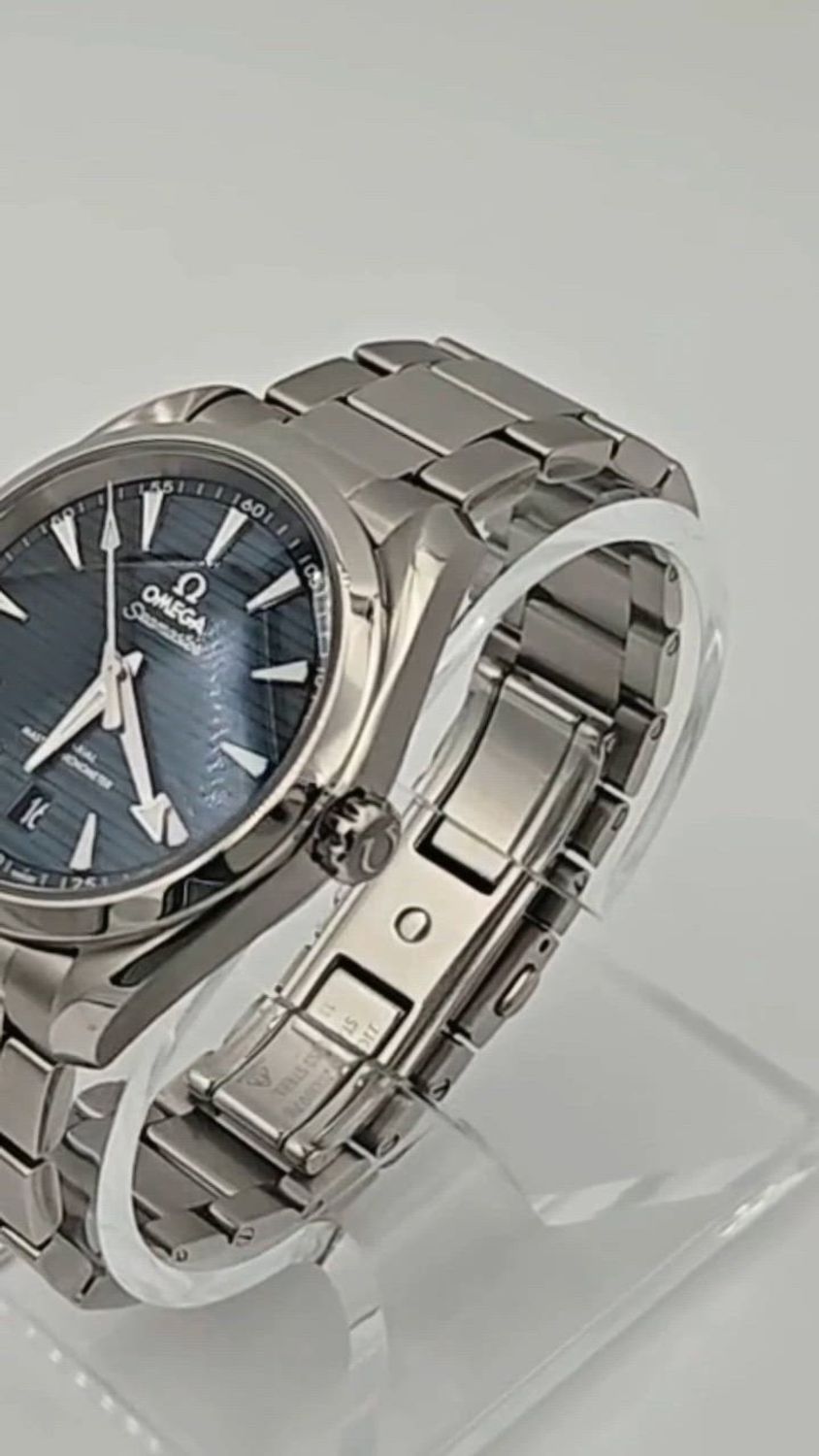 Omega 220.10.38.20.03.001