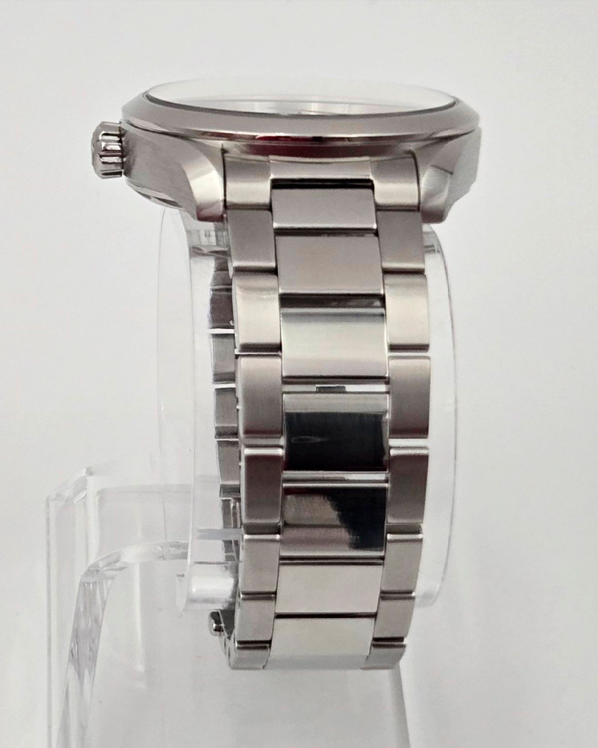 Omega 220.10.38.20.03.001