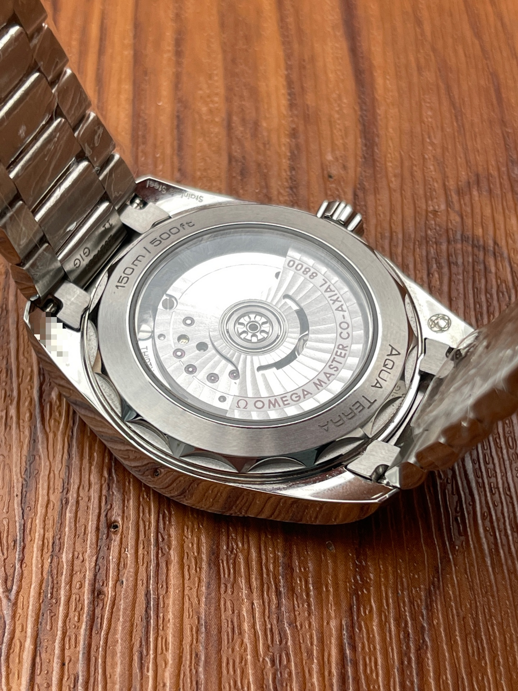 Omega 220.10.38.20.03.005
