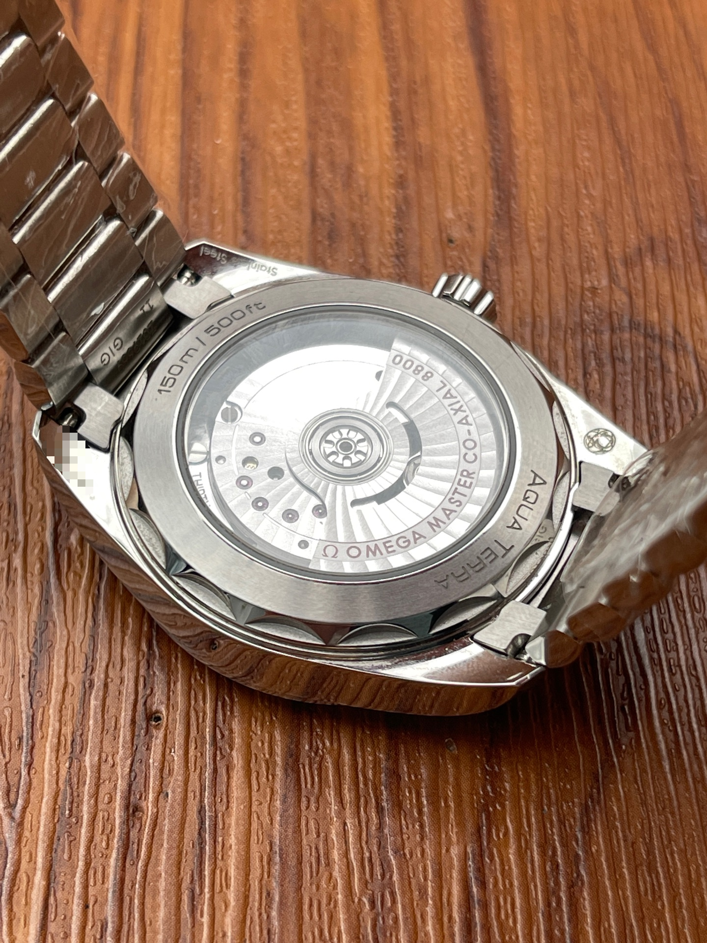 Omega 220.10.38.20.03.005