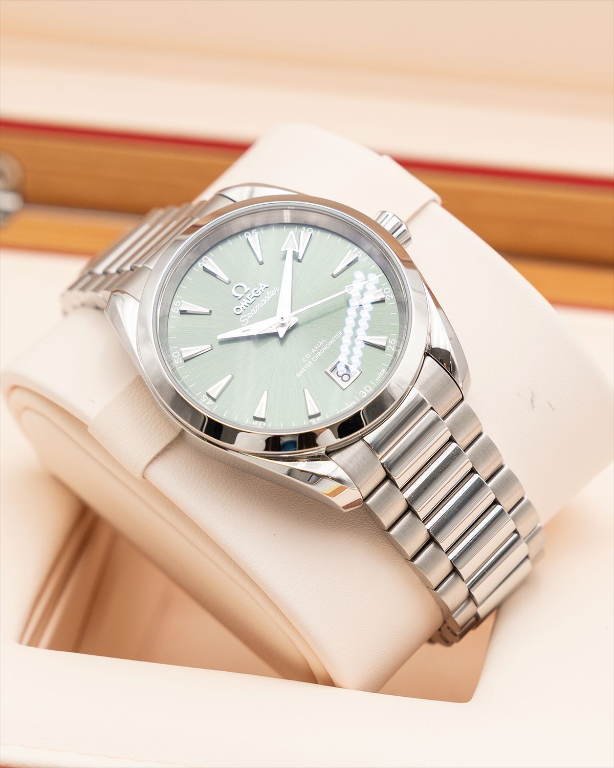 Omega 220.10.38.20.10.002