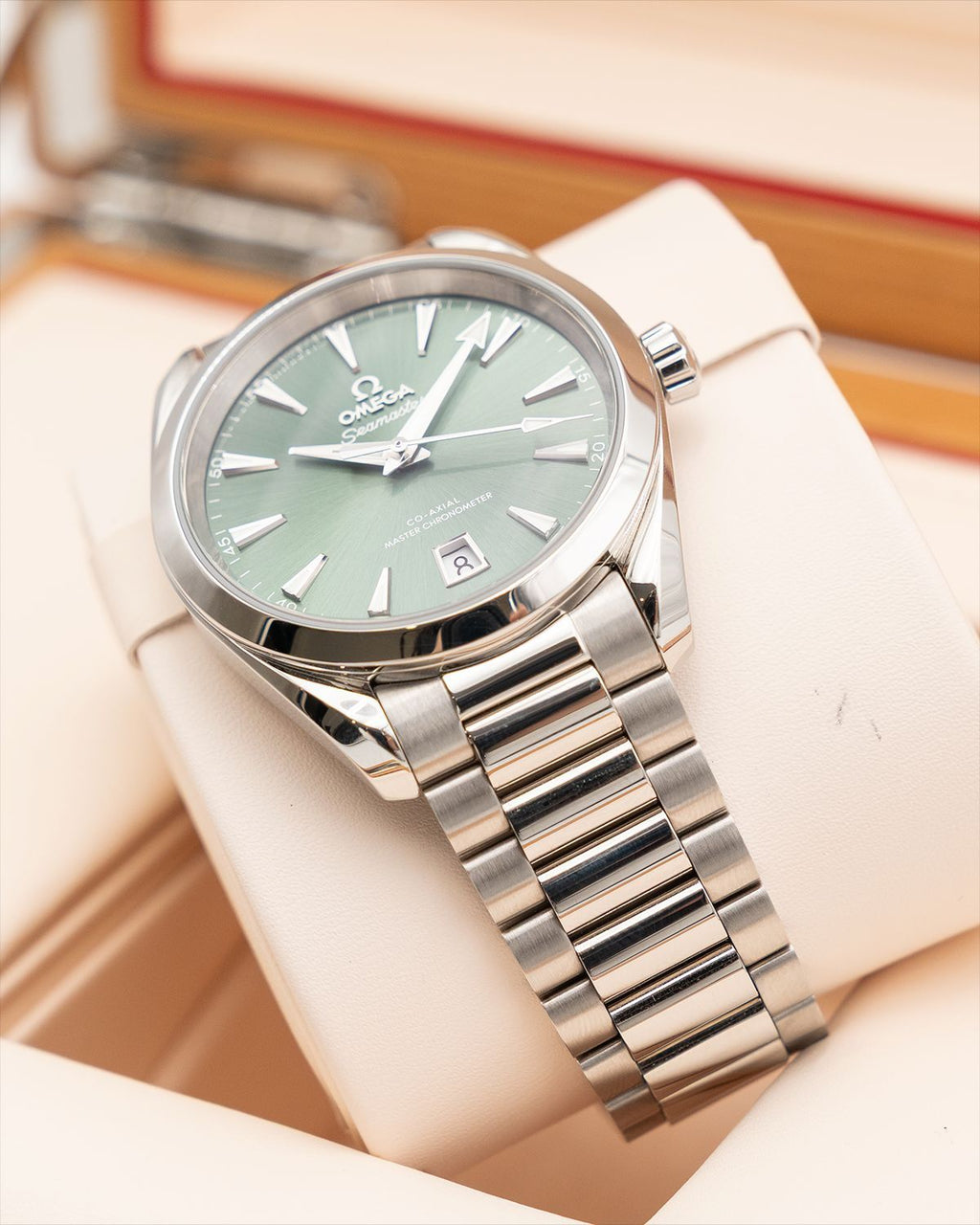 Omega 220.10.38.20.10.002
